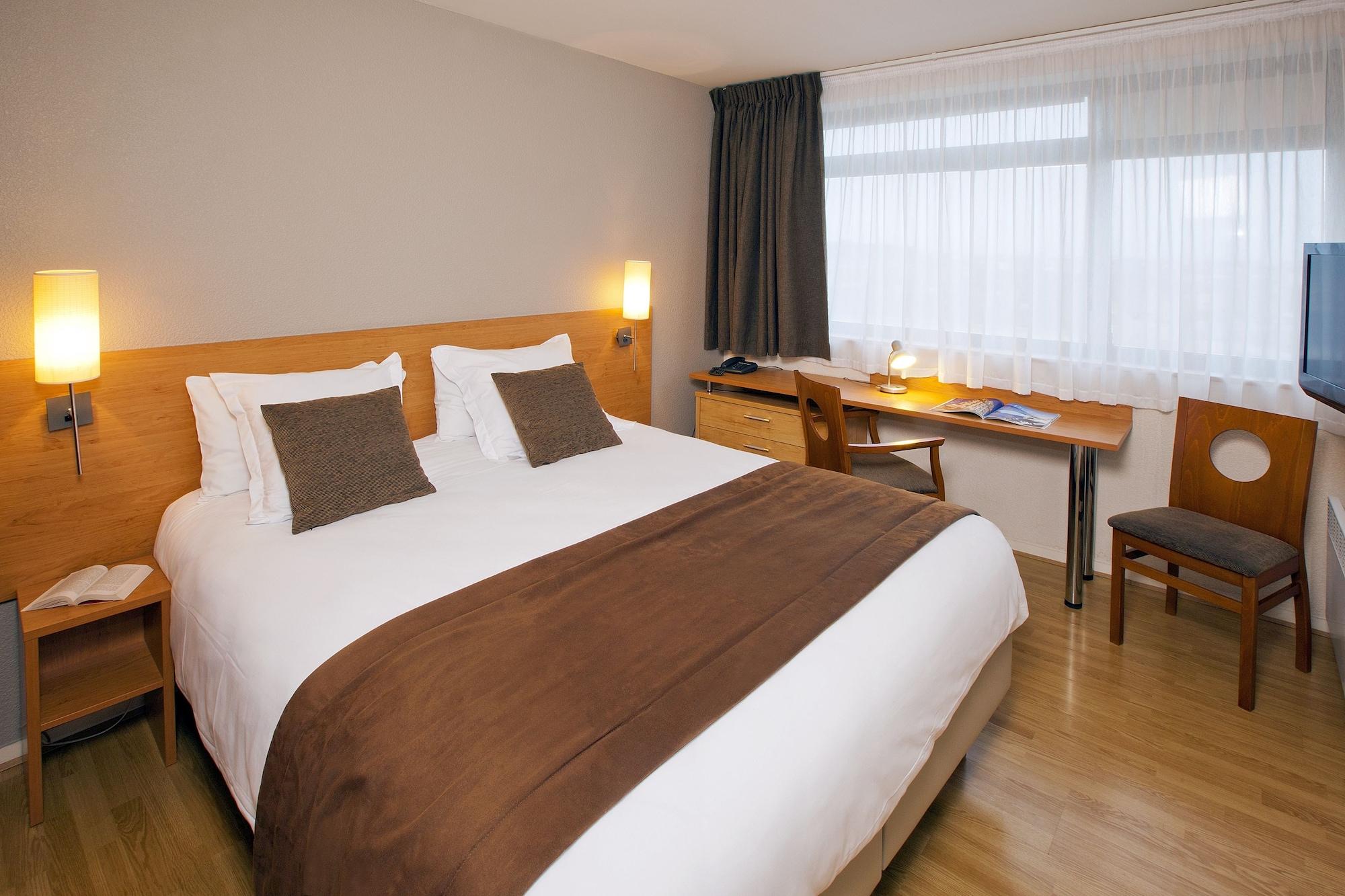 Sejours & Affaires Rennes De Bretagne Aparthotel Exteriör bild
