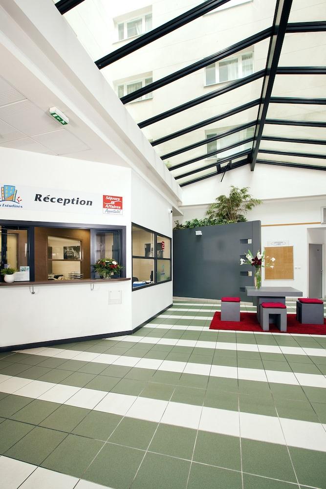 Sejours & Affaires Rennes De Bretagne Aparthotel Exteriör bild