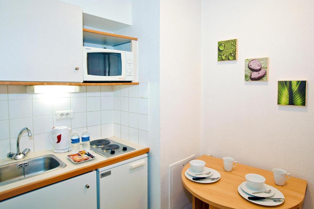 Sejours & Affaires Rennes De Bretagne Aparthotel Exteriör bild