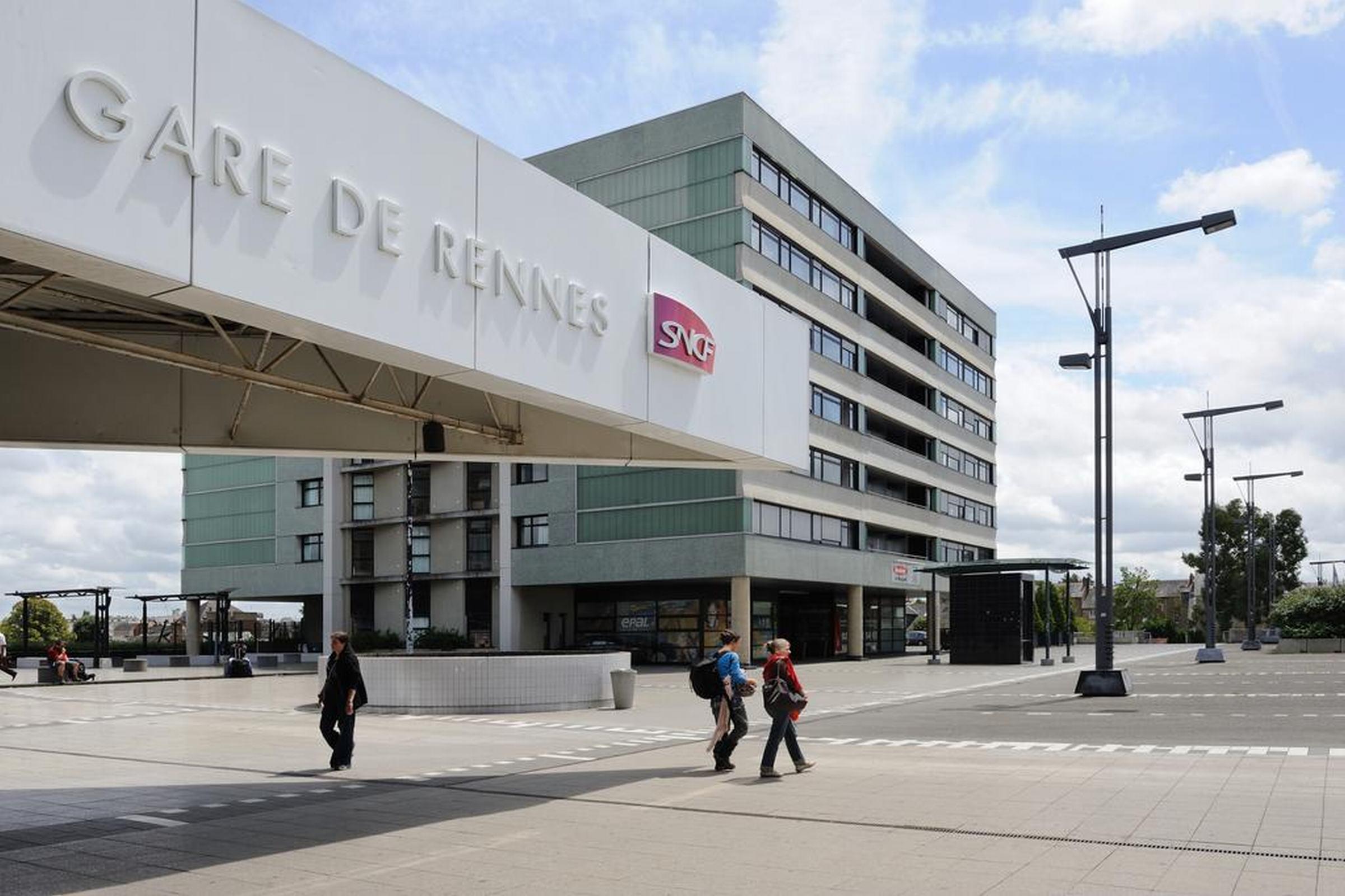 Sejours & Affaires Rennes De Bretagne Aparthotel Exteriör bild